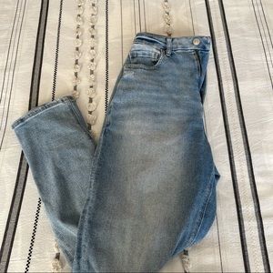 American eagle mom jeans!